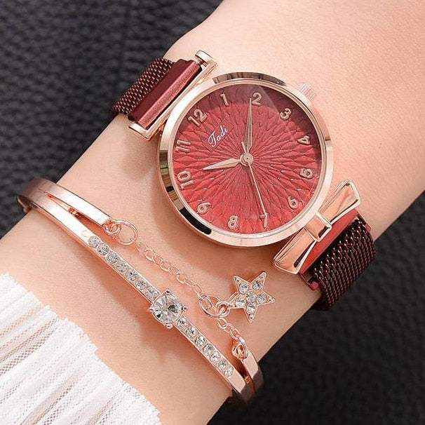 Watch - Luxury Magnetic Quartz Bracelet Watches