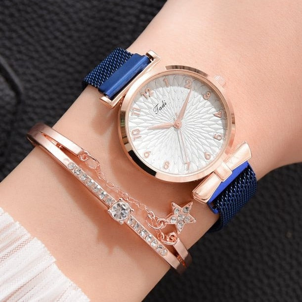 Watch - Luxury Magnetic Quartz Bracelet Watches