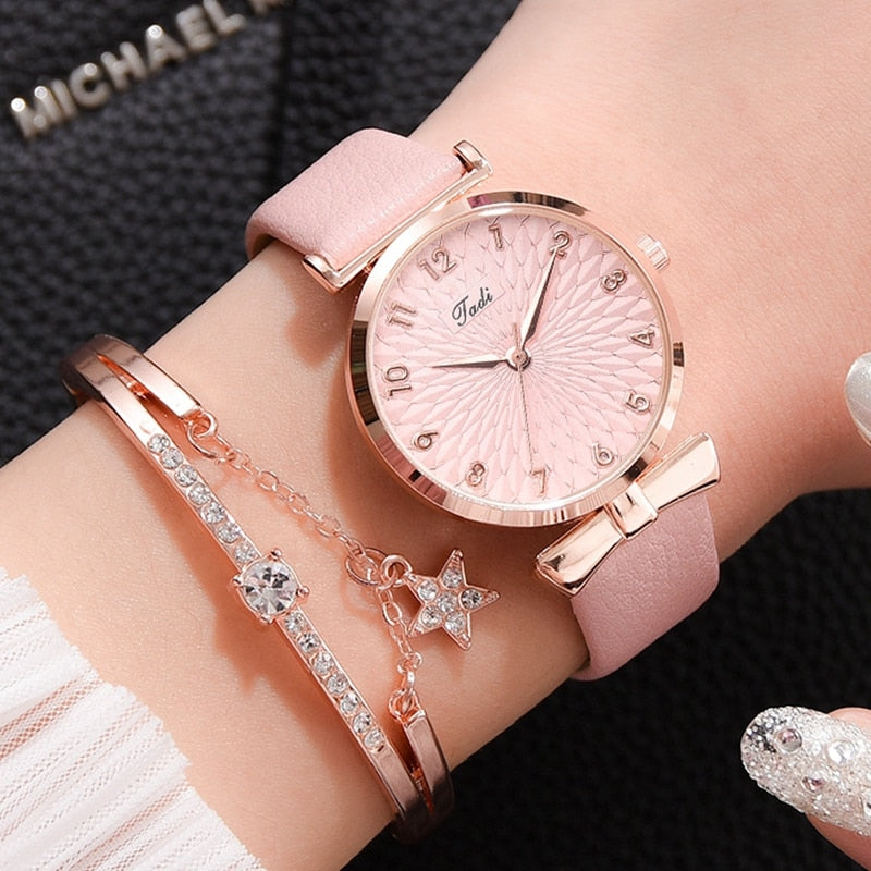 Watch - Luxury Magnetic Quartz Bracelet Watches